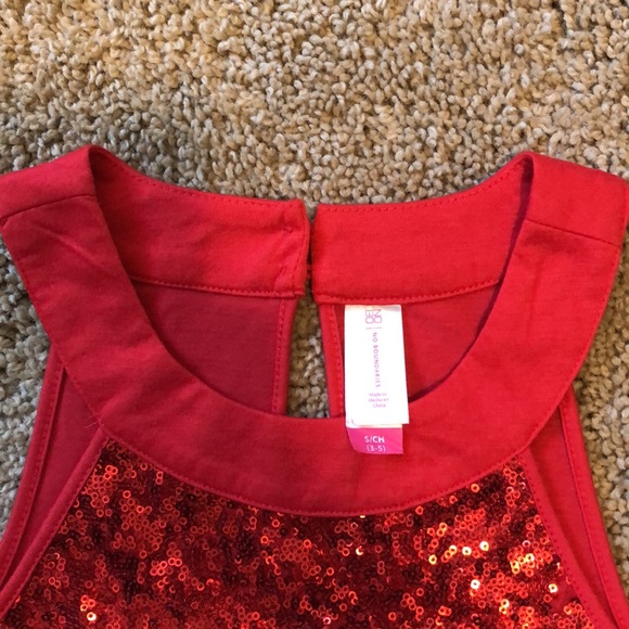 Beautiful red sequin top - Picture 3 of 4